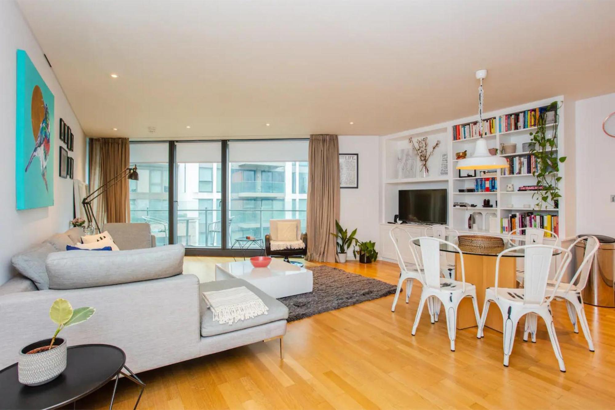 Modern 3 Bedroom Apartment In Paddington Лондон Экстерьер фото